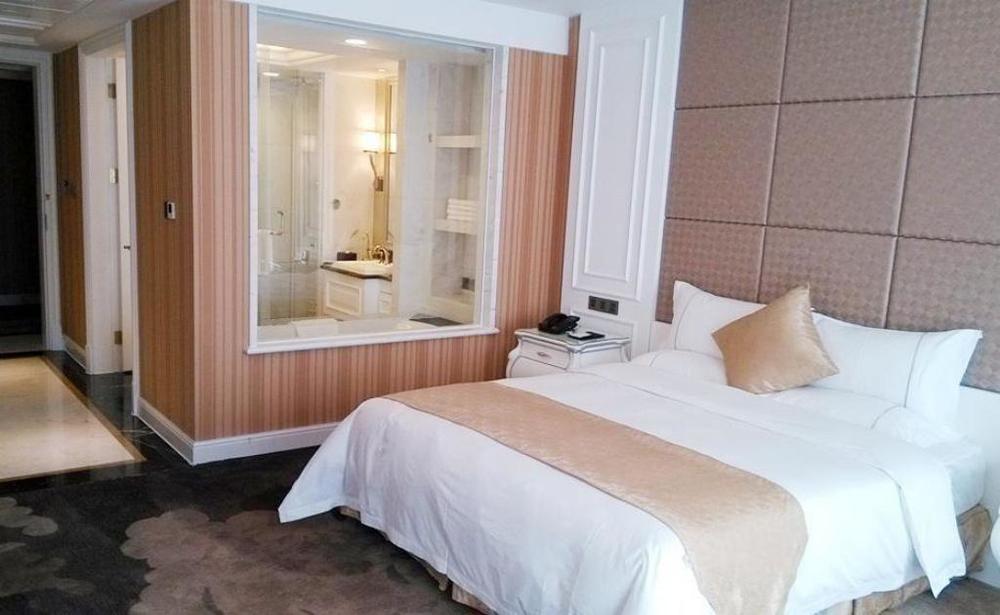 Datong Weidu International Hotel Экстерьер фото