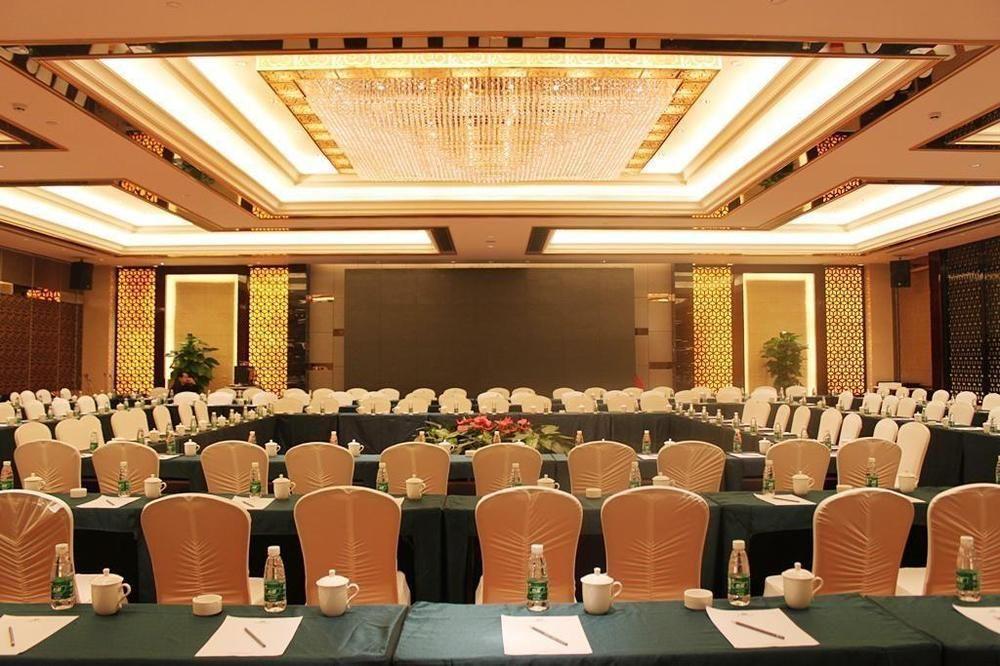 Datong Weidu International Hotel Экстерьер фото
