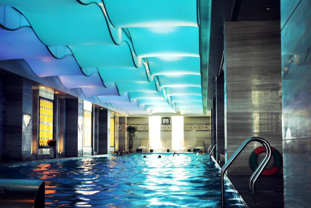 Datong Weidu International Hotel Экстерьер фото