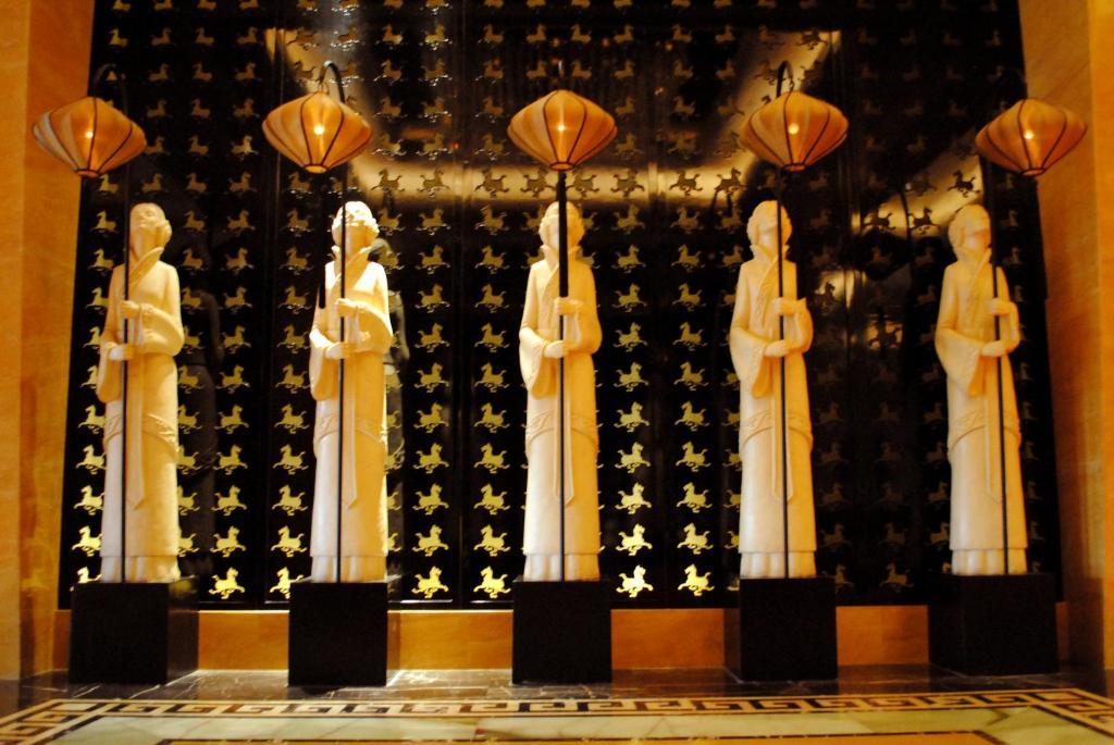 Datong Weidu International Hotel Экстерьер фото