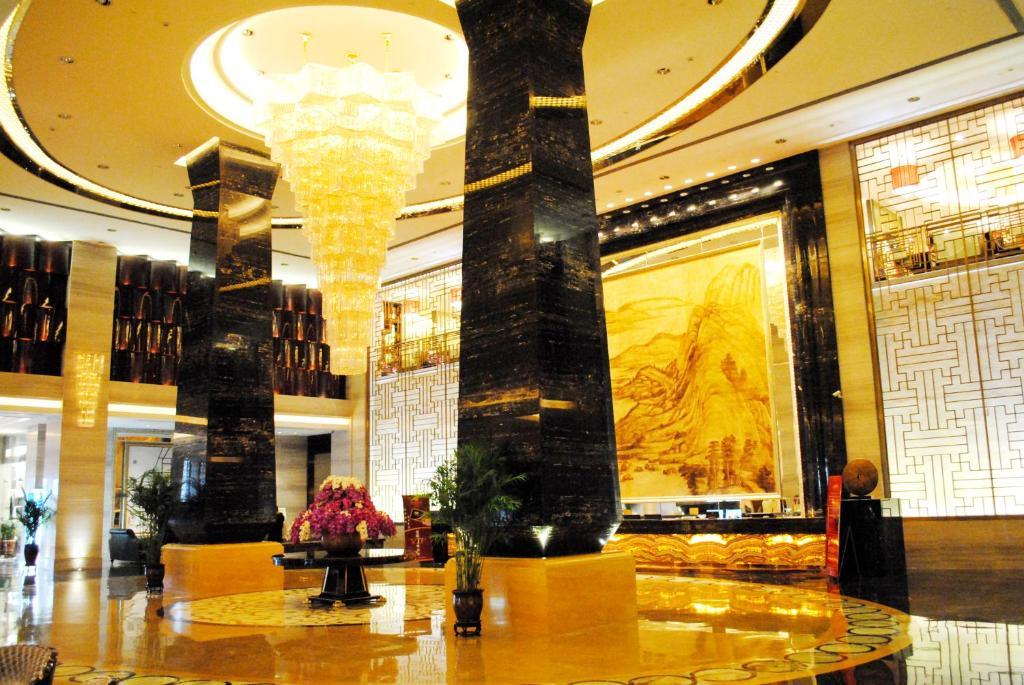 Datong Weidu International Hotel Экстерьер фото